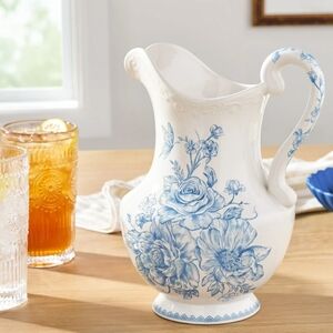 ❤️ 2025 The Pioneer Woman Agatha Blue and White Floral Pitcher